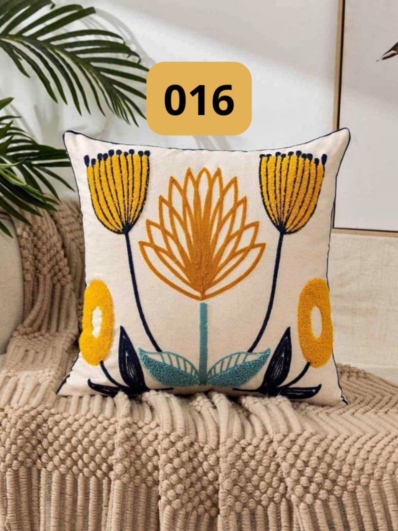 01-16.png Funda de cojines bordados Lucia
