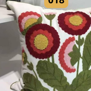 01.png Funda de cojines bordados Lucia