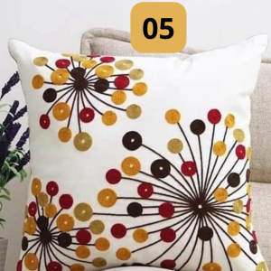 01-5.png Funda de cojines bordados Lucia