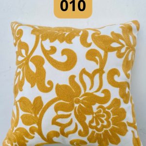 29A86439-D580-4F7C-A781-2034692B6667.jpg Funda de cojines bordados Isadora