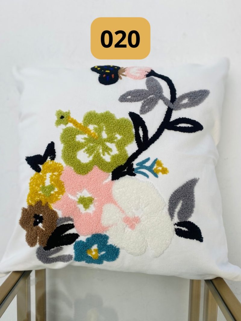 2E3EC819-E150-4ED9-BADB-C3293C7FAD79.jpg Funda de cojines bordados abstractos