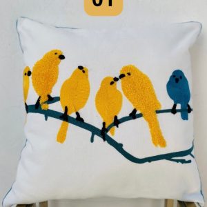 8AEE3D3C-1462-410A-B84F-C210C621B895.jpg Funda de cojines bordados Simona