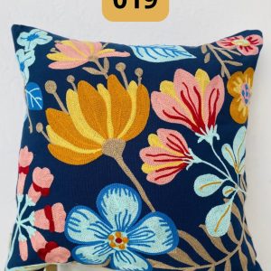 8DF188A2-B024-44FA-9DD9-A3C0A9C06B9A.jpg Funda de cojines bordados abstractos