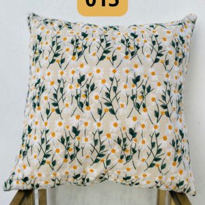 932FECA4-9658-4B1F-B9A5-C063DE69A462.jpg Funda de cojines bordados Simona