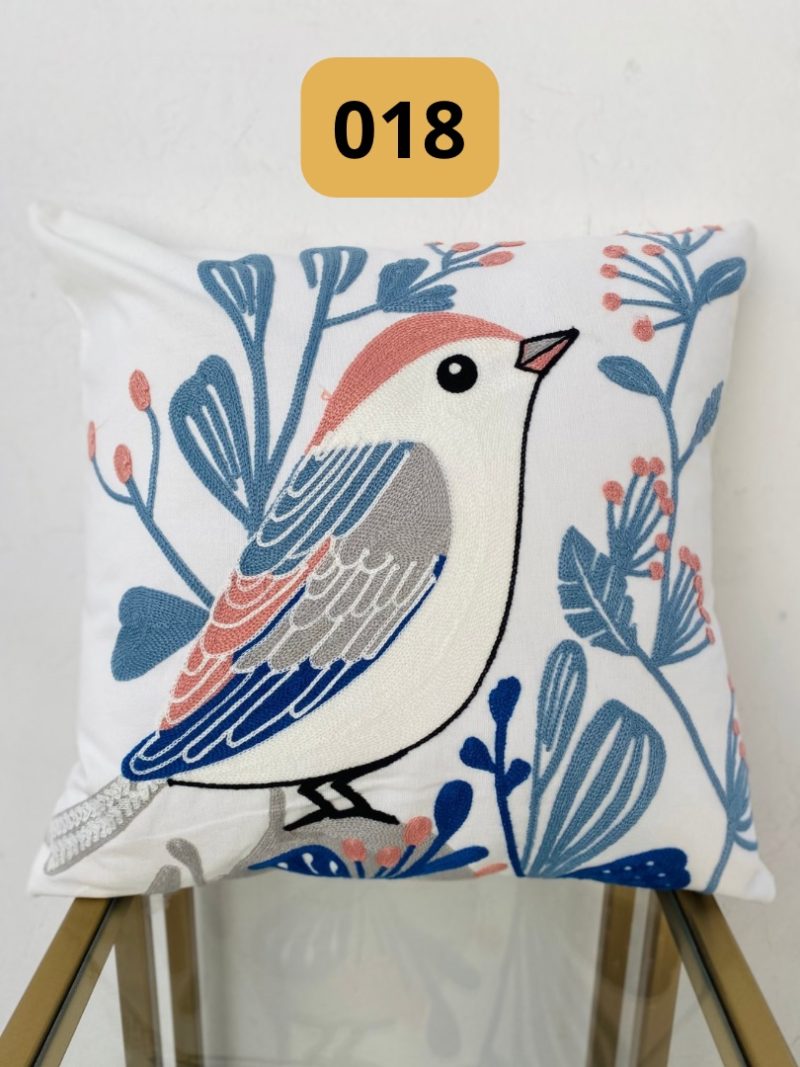 CAF12E42-7E51-4CD1-9BEF-A9768A88082F.jpg Funda de cojines bordados abstractos