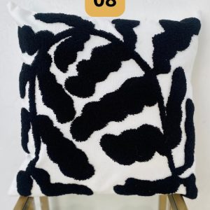 CD8BFF27-A840-4FD9-9213-6353796E22FB.jpg Funda de cojines bordados Simona