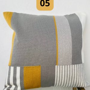 D7BB3995-3710-4870-9545-0B17E724B8E8.jpg Funda de cojines bordados abstractos