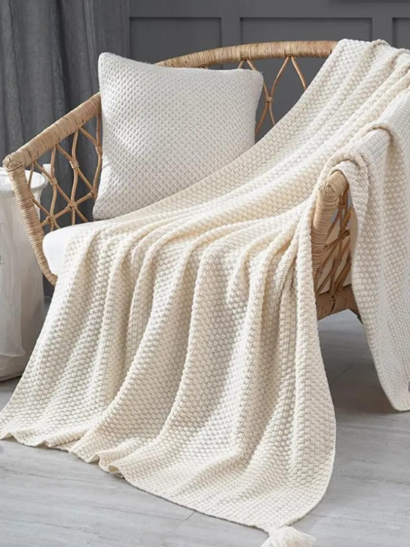 Diseno-sin-titulo-16.png Manta lisa con borlas