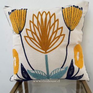 Funda bordada primavera