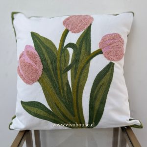 Sin-titulo-810-x-1080-px-2-1.jpg Funda bordada Tulipanes