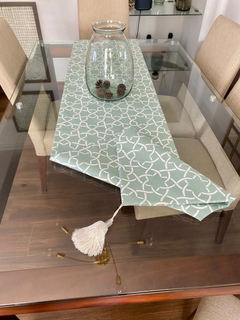 Caminos de mesa diseños abstractos