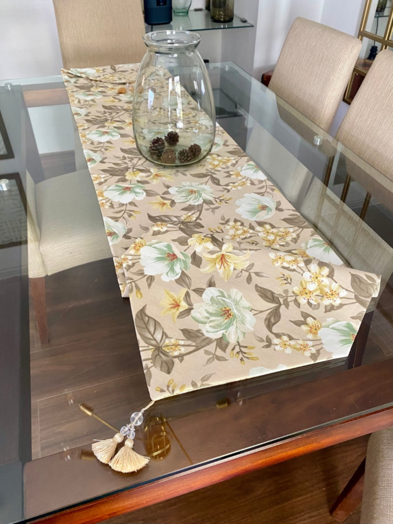 Caminos de mesa Florales